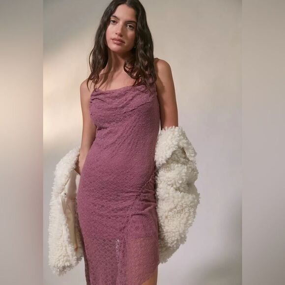 NWT Urban Outfitters Tierra Lace Purple Asymmetrical Midi Dress Large - Picture 2 of 10
